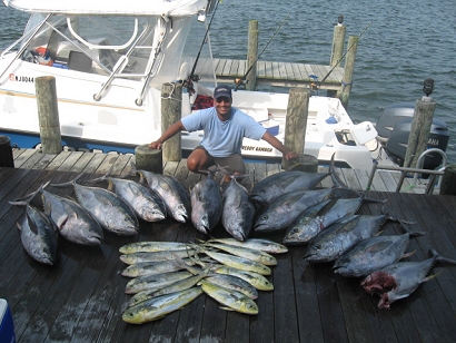 NJ Canyon Fishing Offshore Charter Boat Sailing out of Point